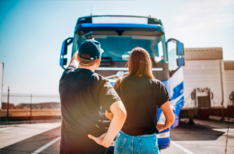 Cinco pasos para crear una política de seguridad de seguimiento de flotas