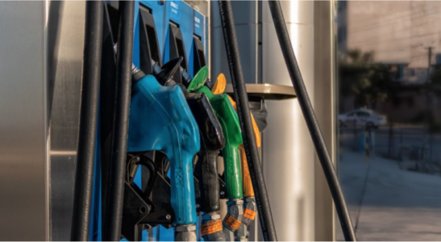 Cómo ahorrar combustible para mi flota